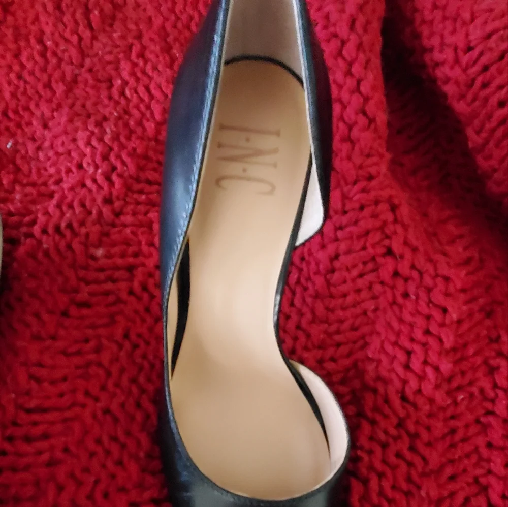 I.N.C. Kenjay d'Orsay Heels - Picture 8 of 8